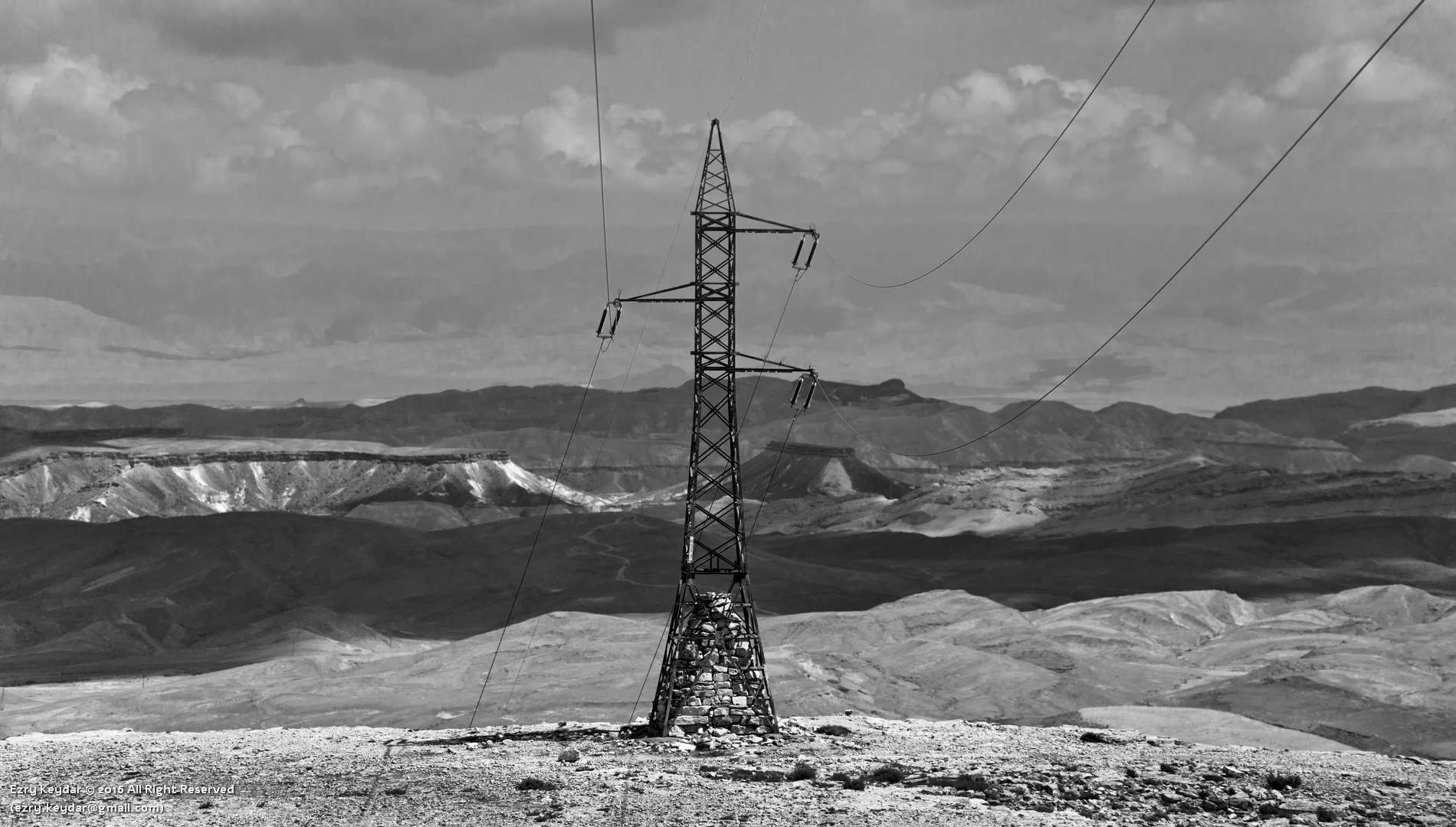 Desert Sculpture Park, Mitzpe Ramon, Noam Rabinovich, Pole #8331 Blue-Line